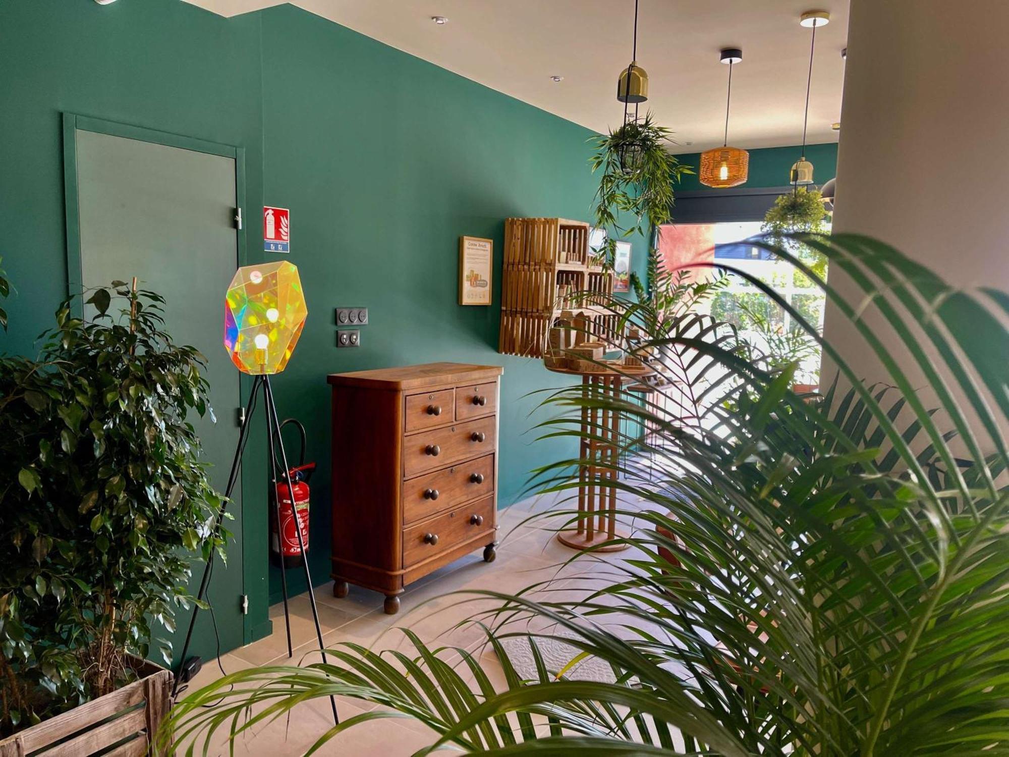 Aparthotel Adagio Access Porte De Camargue Saint-Martin-de-Crau Eksteriør bilde