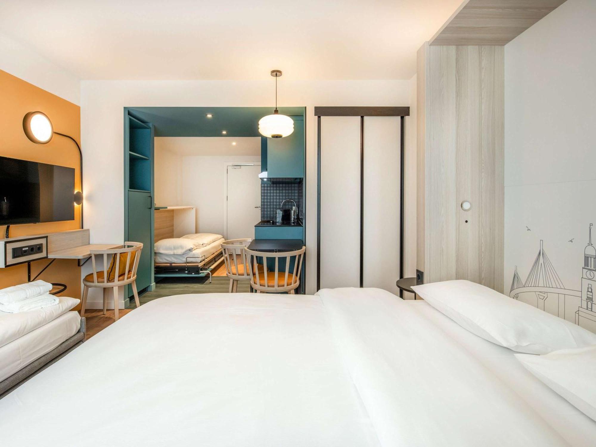 Aparthotel Adagio Access Porte De Camargue Saint-Martin-de-Crau Eksteriør bilde