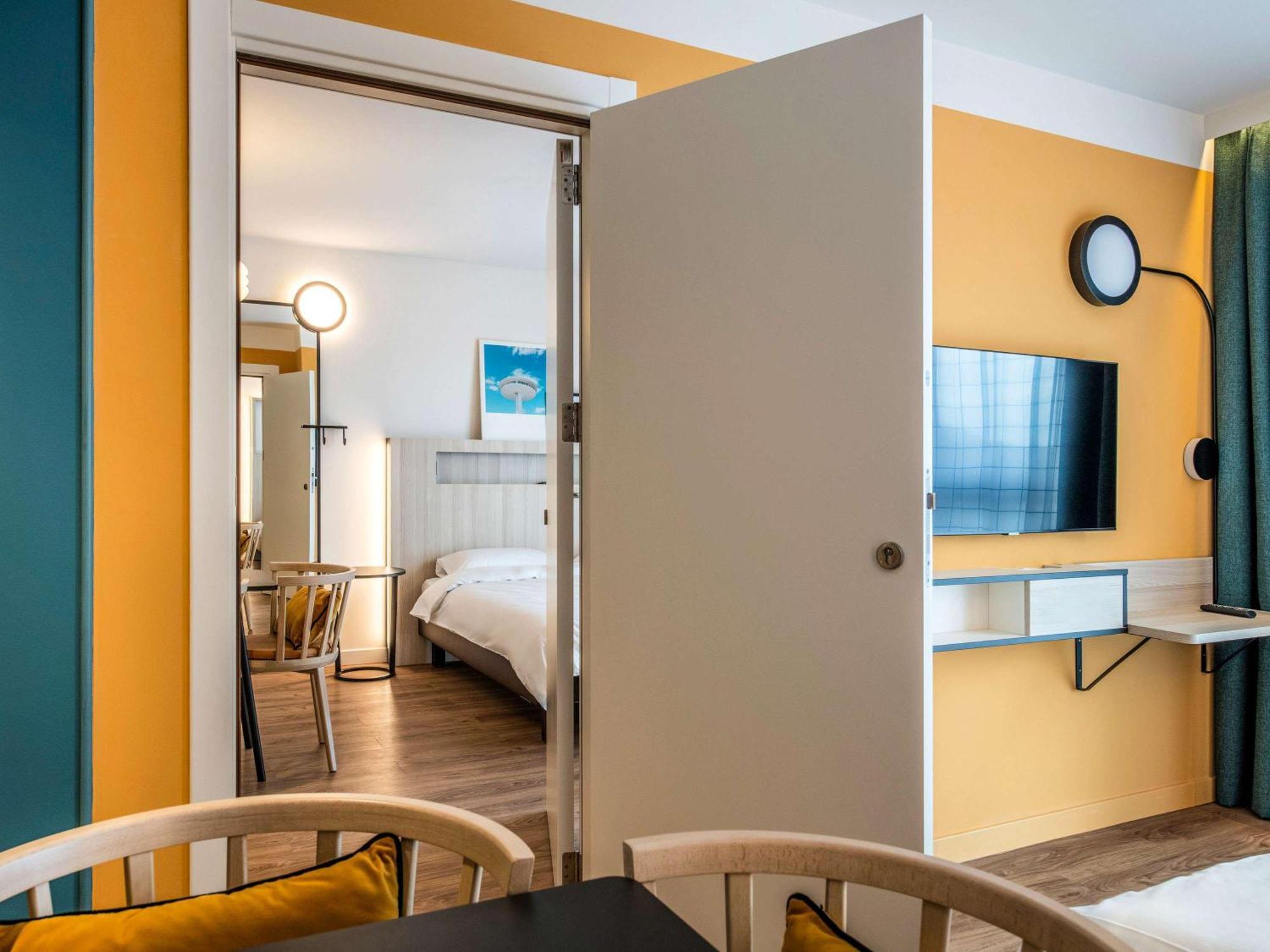 Aparthotel Adagio Access Porte De Camargue Saint-Martin-de-Crau Eksteriør bilde