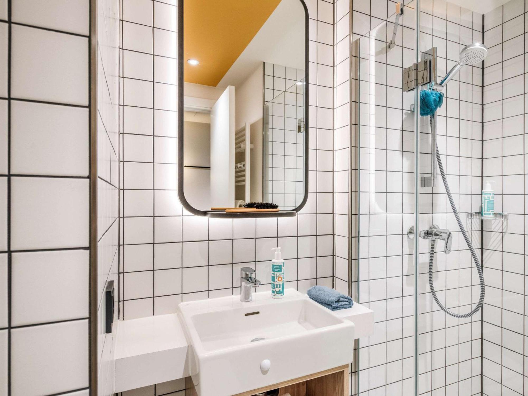 Aparthotel Adagio Access Porte De Camargue Saint-Martin-de-Crau Eksteriør bilde
